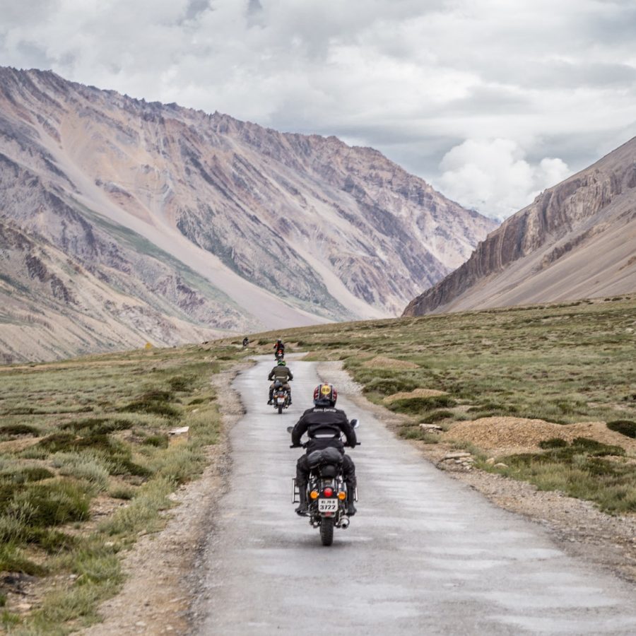 royal-enfield-SlF40JIv82s-unsplash